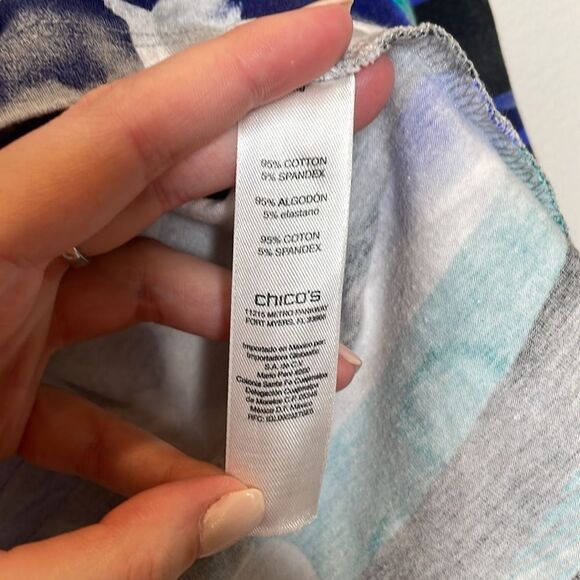 Chico's Printed Long Sleeve T-Shirt Size Small - Picture 5 of 7